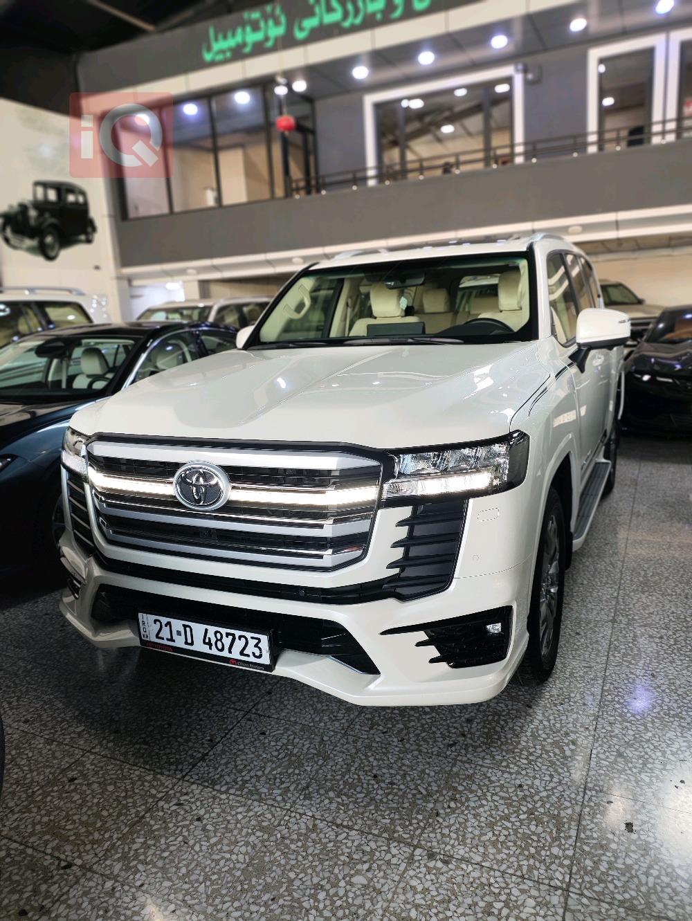 تويوتا لاندكروزر